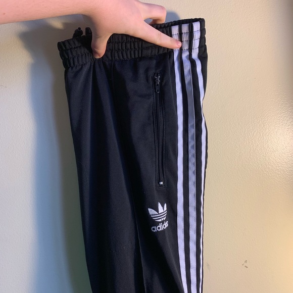 adidas Pants - SOLD—-ADIDAS TRACKPANTS LEGGING